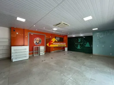 Ponto Comercial para alugar, 120m² no Niterói, Divinópolis