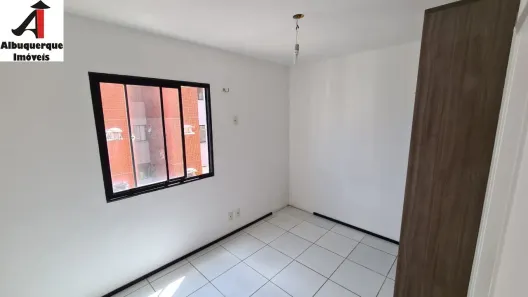 Apartamento com 2 Quartos para alugar, 76m² no Calhau, São Luís