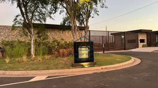 Lote/Terreno à venda, 256m² no Colinas do Castelo, Jaguariúna