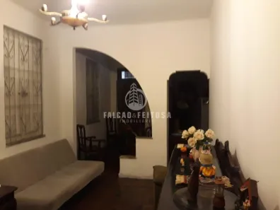 Casa com 5 Quartos à venda, 580m² no Vila Laura, Salvador