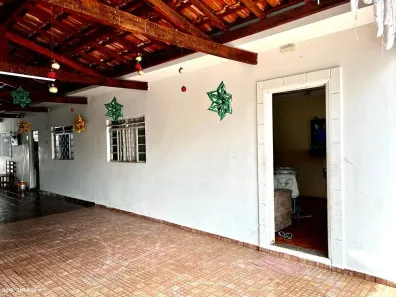 Casa com 4 Quartos à venda, 200m² no Jardim Bela Vista, Presidente Prudente
