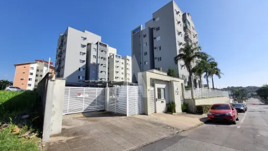 Apartamento com 2 Quartos para alugar, 59m² no Floresta, Joinville