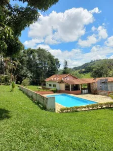 Fazenda/Sítio com 5 Quartos à venda, 400m² no Bela Itália, Pouso Alegre