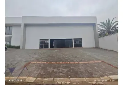 Galpão/Depósito/Armazém à venda, 696m² no Parque São Paulo, Cascavel