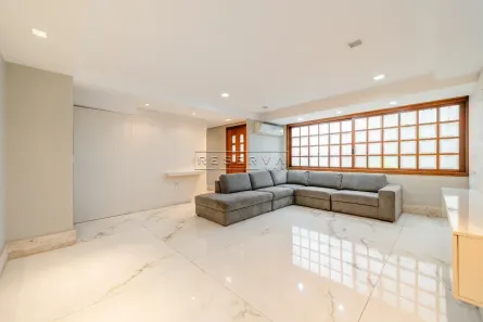 Casa de Condomínio com 3 Quartos à venda, 271m² no Três Figueiras, Porto Alegre