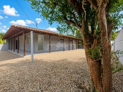 Casa com 4 Quartos para alugar, 109m² no João Costa, Joinville