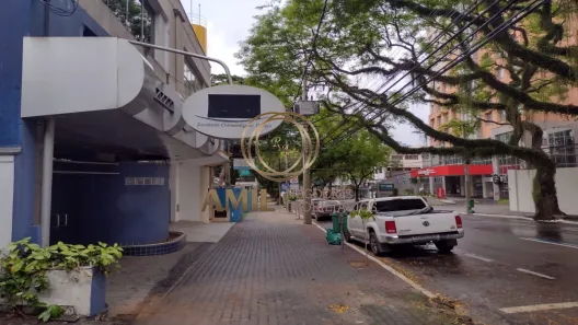 Ponto Comercial à venda, 250m² no Jardim São Dimas, São José dos Campos