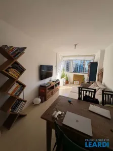 Apartamento com 2 Quartos à venda, 72m² no Cerqueira César, São Paulo