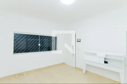 Casa com 2 Quartos para alugar, 130m² no Vila Augusta, Guarulhos