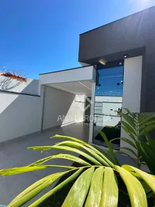 Casa com 3 Quartos à venda, 55m² no Jardim Olímpico, Montes Claros