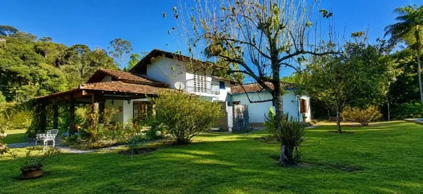 Casa de Condomínio com 3 Quartos à venda, 182m² no Vargem Grande, Teresópolis