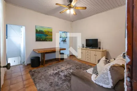 Casa com 4 Quartos à venda, 300m² no Vila Ipojuca, São Paulo