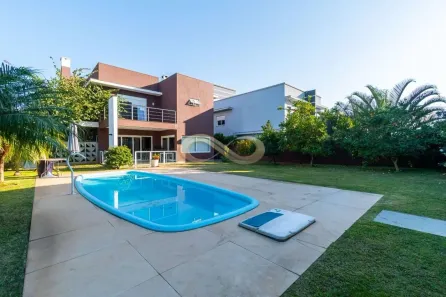 Casa de Condomínio com 3 Quartos à venda, 334m² no Distrito Industrial, Cachoeirinha