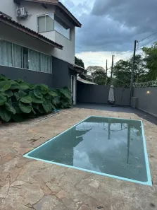 Casa com 3 Quartos à venda, 170m² no Coliseu, Londrina