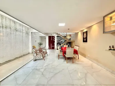 Casa com 3 Quartos à venda, 230m² no Vila Cloris, Belo Horizonte
