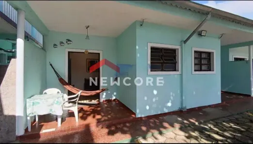 Casa de Condomínio com 1 Quarto à venda, 53m² no Balneário Copacabana, Caraguatatuba