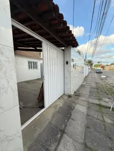 Casa com 3 Quartos para alugar, 160m² no Cordeiro, Recife