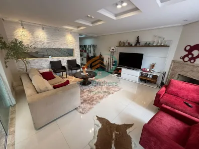 Casa de Condomínio com 4 Quartos à venda, 202m² no Jardim City, Guarulhos