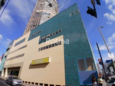 Sala Comercial para alugar, 32m² no Centro, Uberlândia