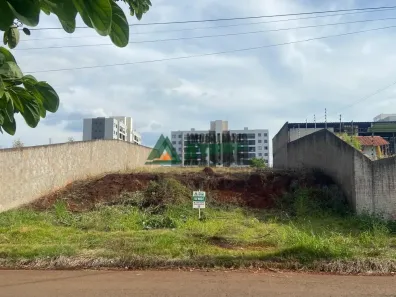 Lote/Terreno à venda, 376m² no Colinas, Londrina