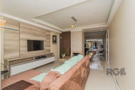 Casa com 3 Quartos à venda, 168m² no Guarujá, Porto Alegre