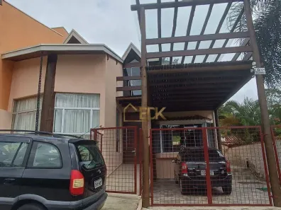 Sobrado com 2 Quartos à venda, 180m² no , Cunha