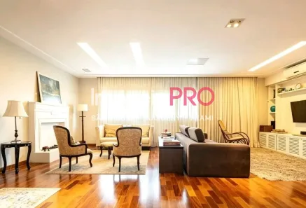 Casa com 4 Quartos à venda, 320m² no Jardim da Glória, São Paulo