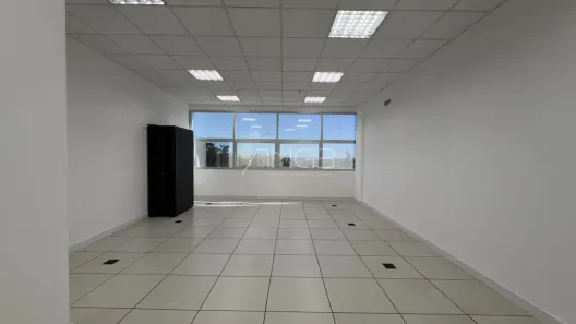Sala Comercial com 1 Quarto para alugar, 42m² no Swiss Park, Campinas