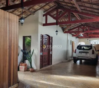 Casa com 3 Quartos à venda, 320m² no Chácara do Visconde, Taubaté