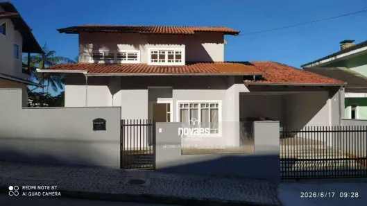 Sobrado com 3 Quartos à venda, 143m² no Bom Retiro, Joinville