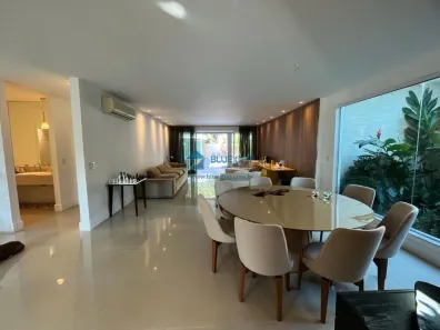 Casa de Condomínio com 6 Quartos para alugar, 600m² no Barra da Tijuca, Rio de Janeiro