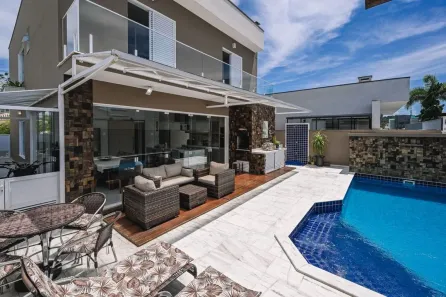 Casa de Condomínio com 4 Quartos à venda, 250m² no Bougainvillee IV, Peruíbe