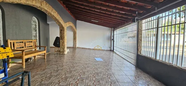Casa com 3 Quartos à venda, 250m² no Jardim Adelaide, Hortolândia