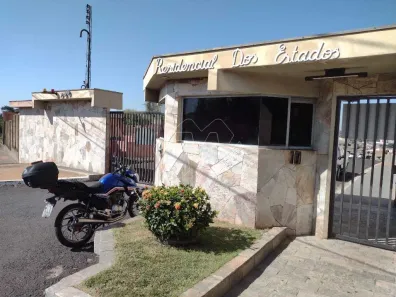 Apartamento com 2 Quartos para alugar, 46m² no Vila Esperança (Vila Xavier), Araraquara
