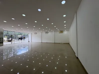 Ponto Comercial para alugar, 250m² no Butantã, São Paulo