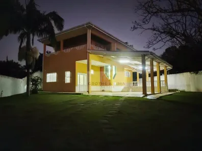 Fazenda/Sítio com 4 Quartos à venda, 367m² no Granjas Rurais Reunidas São Judas Tadeu, Taubaté