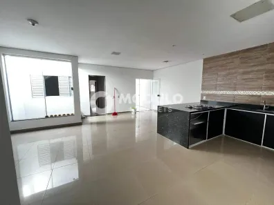 Casa de Condomínio com 2 Quartos para alugar, 80m² no Taiaman, Uberlândia