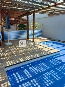 Sobrado com 4 Quartos à venda, 310m² no Jardim Inconfidência, Uberlândia