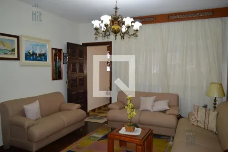 Casa com 3 Quartos à venda, 133m² no Vila Firmiano Pinto, São Paulo