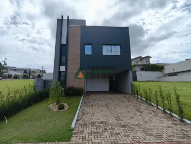 Casa com 3 Quartos à venda, 180m² no Aeroporto, Londrina