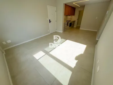 Apartamento com 3 Quartos à venda, 94m² no Centro, Florianópolis