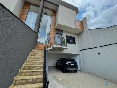 Sobrado com 3 Quartos à venda, 167m² no Boneca do Iguaçu, São José dos Pinhais