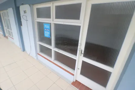 Sala Comercial para alugar, 47m² no Centro, Pelotas