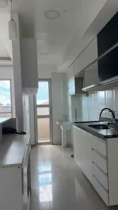 Apartamento com 3 Quartos para alugar, 73m² no Coqueiro, Belém