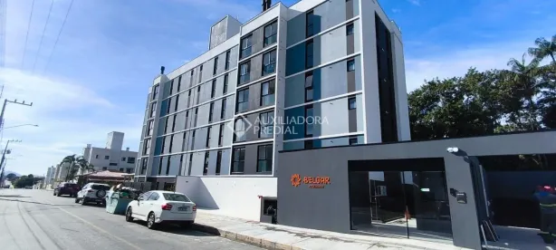Apartamento com 2 Quartos à venda, 51m² no Serraria, São José