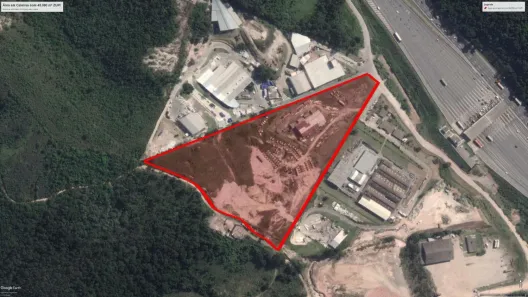 Lote/Terreno à venda, 45000m² no Calcárea, Caieiras