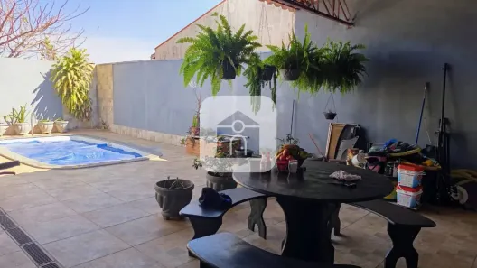 Casa com 3 Quartos à venda, 45m² no Bela Suíça, Araguari