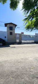 Apartamento com 2 Quartos para alugar, 50m² no Itaperi, Fortaleza