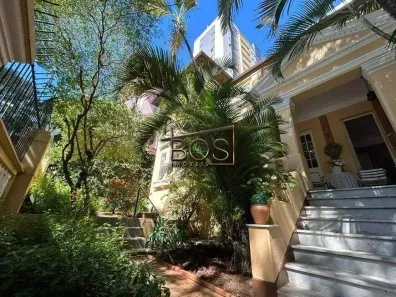 Casa com 6 Quartos para alugar, 330m² no Lourdes, Belo Horizonte