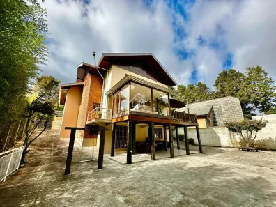 Casa com 4 Quartos à venda, 294m² no , Campos do Jordão